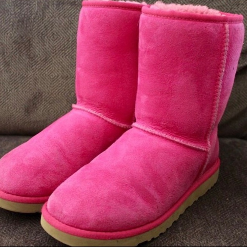 Fuchsia Pink Ugg Boots - Women’s Size 7